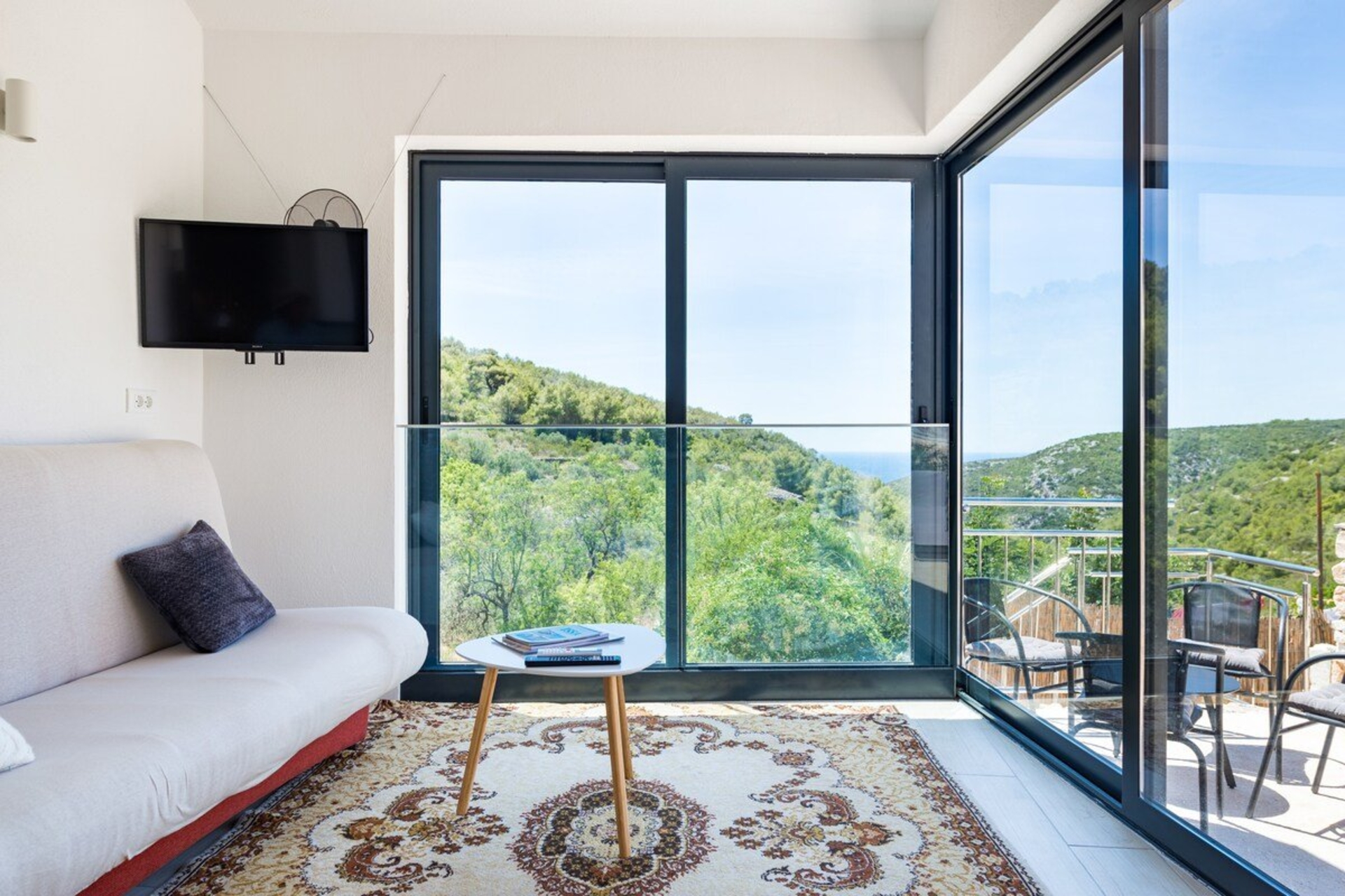Modern Rural House with Sea & Forrest View