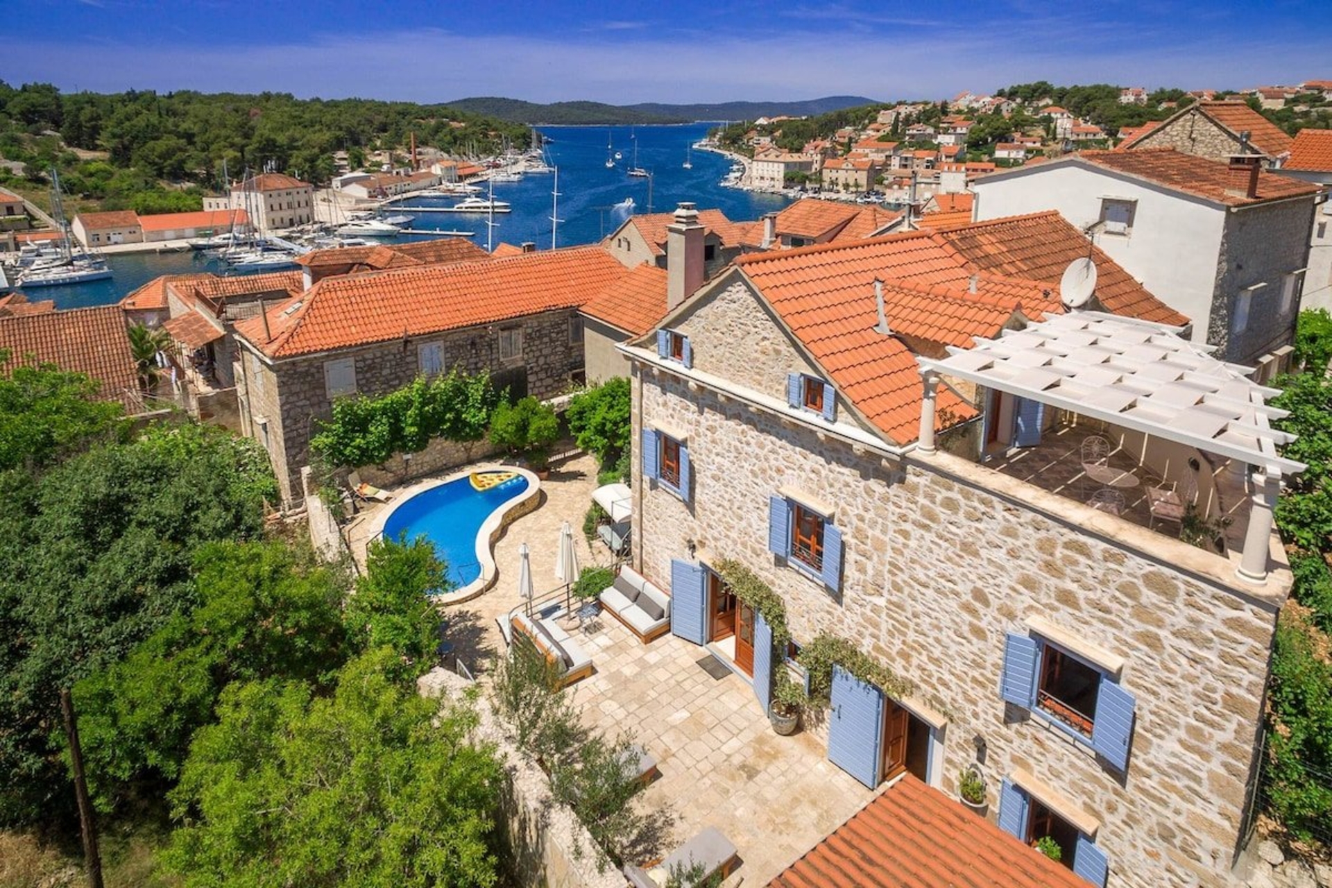 Traditional Heritage Villa, with pool