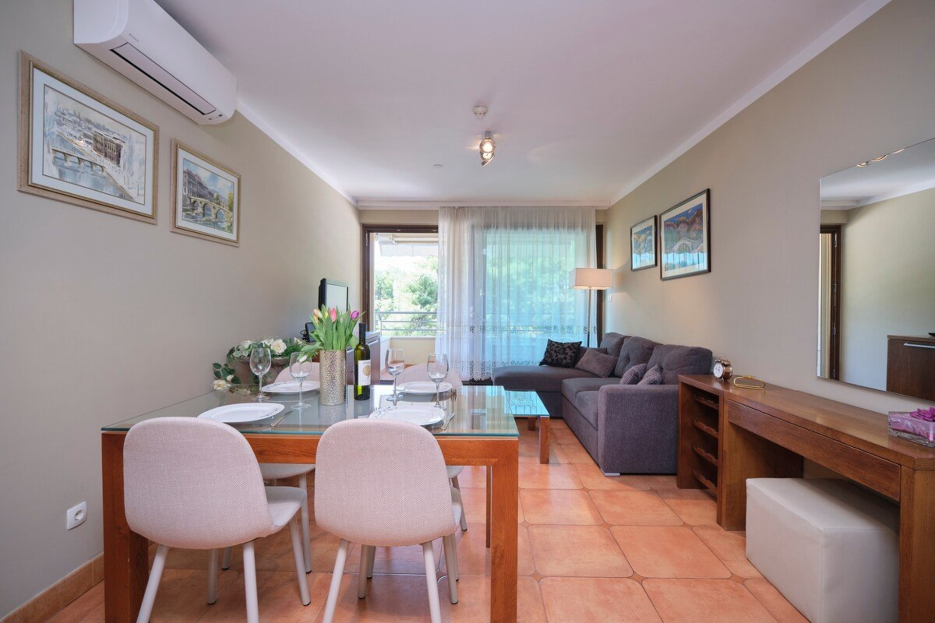 Dalmatia Dream Podstrana – The Residence