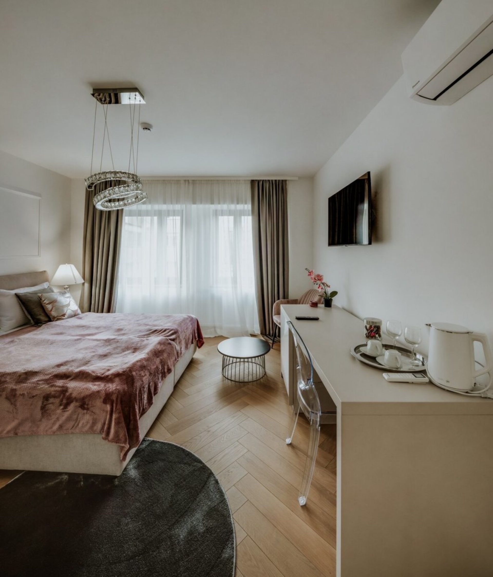 LAVilla - Room 6B