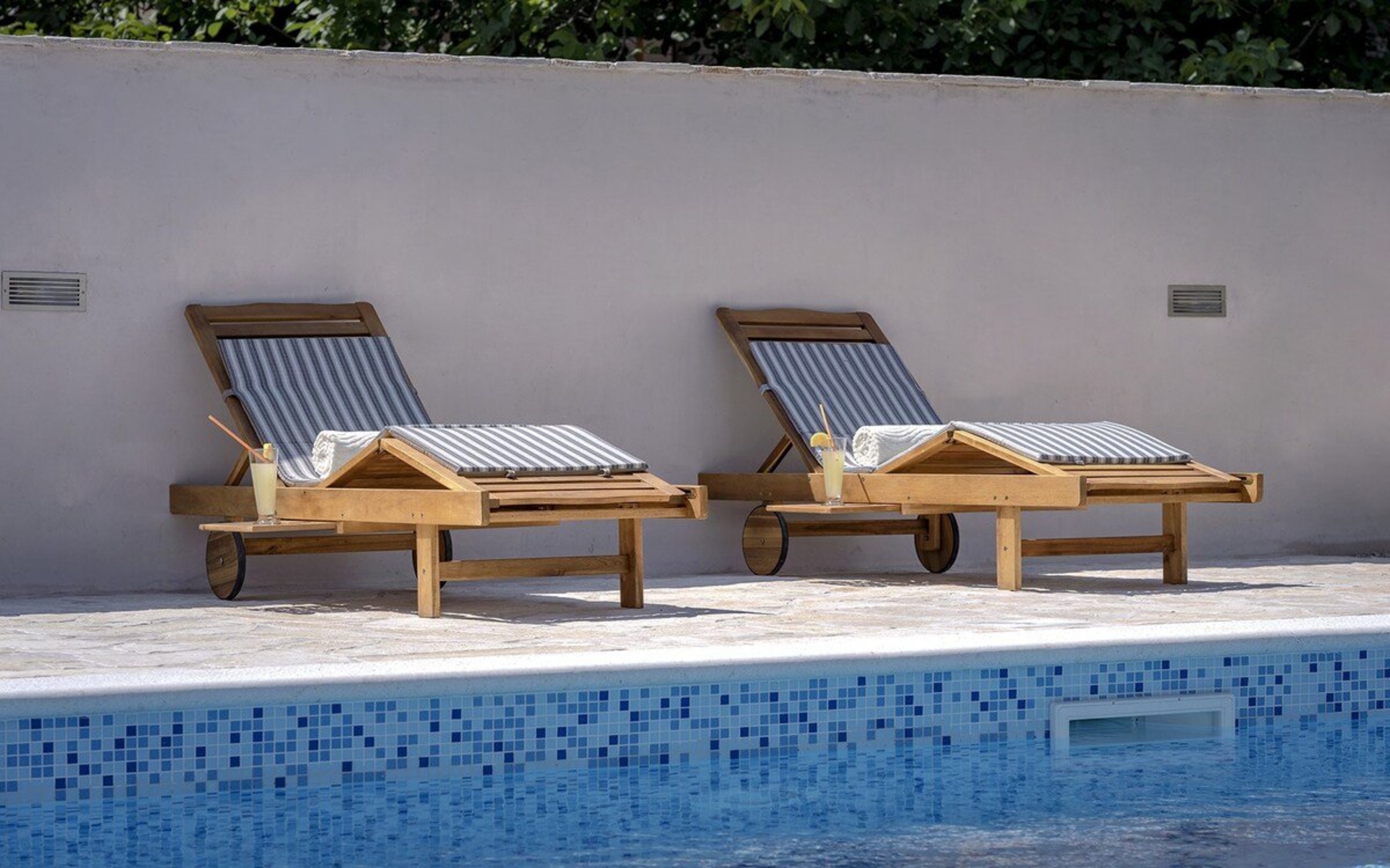 Luxury Villa Ploča - EOS Croatia