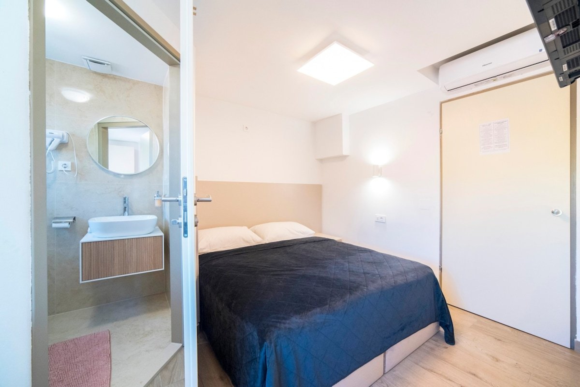 Pamer Studio #5, Zagreb City
