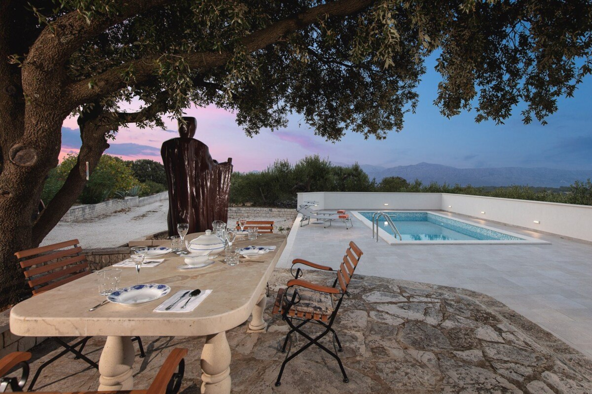Secluded villa Dubrava near Pučišća