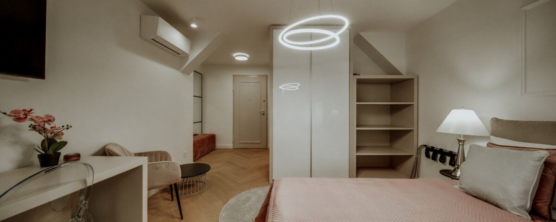 LAVilla - Room 7